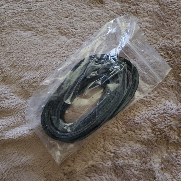 Rebecca Minkoff Avery Envelope Crossbody - Picture 7 of 8